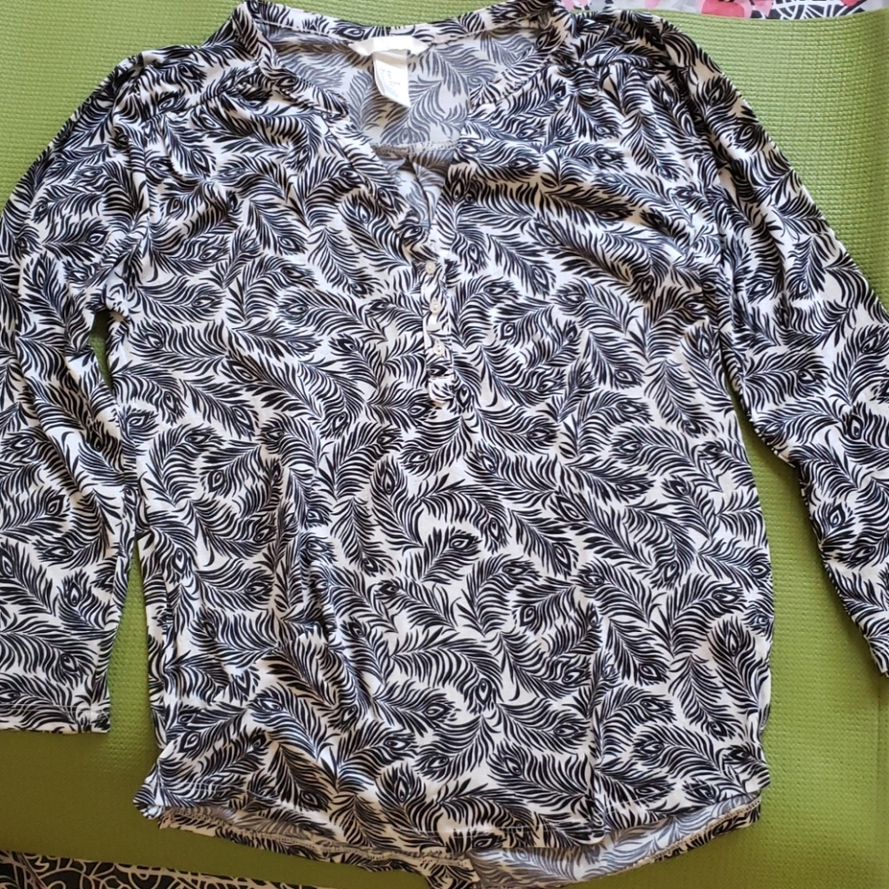 3/4 th sleeve feather design top